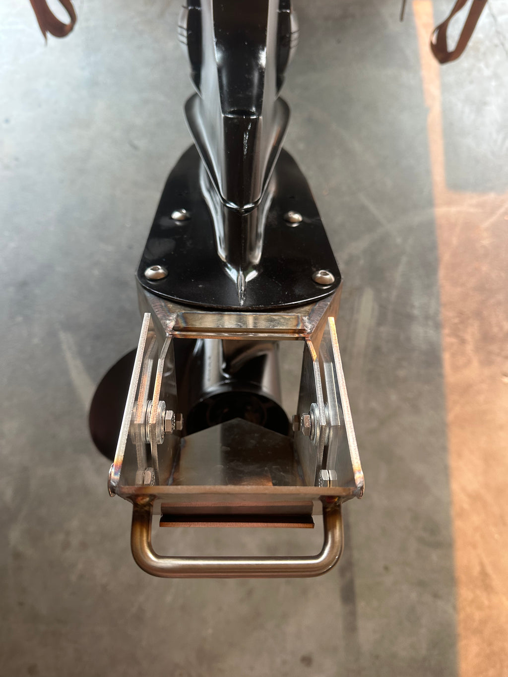 RoostR - The Worlds First Rooster Tail Control device For Outboard & Sterndrive Boats